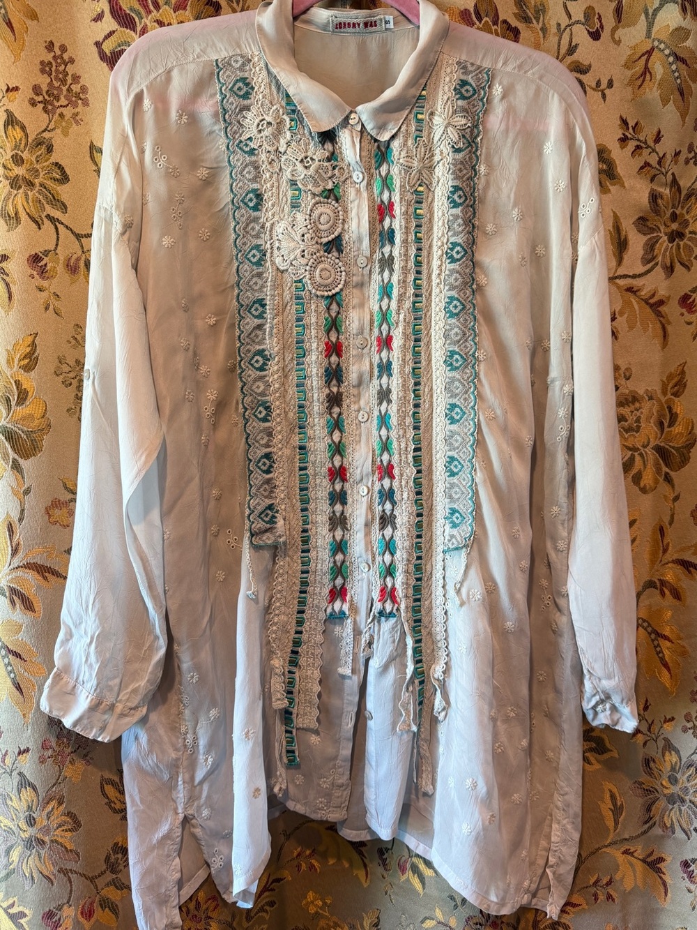 Johnny Was Women’s Grey Small Button-Down Shirt with Turquoise & Red Embroidery
